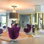 Apartamento De 2 Quartos No Luxuoso Condominio Jay