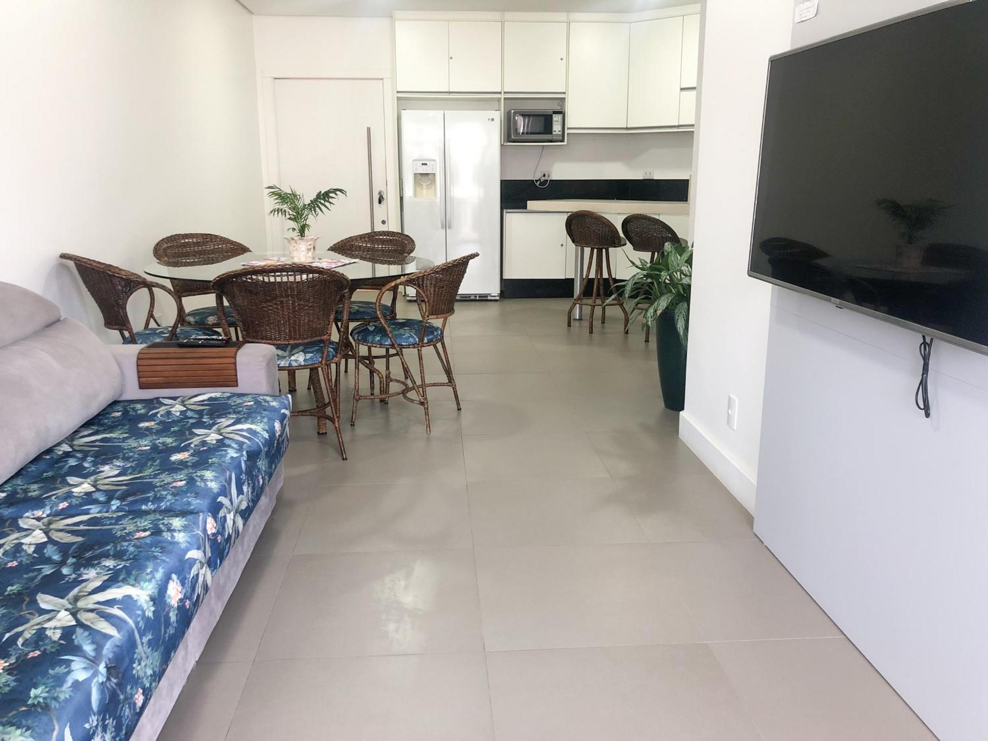 De 2 Quartos No Luxuoso Jay Apartamento